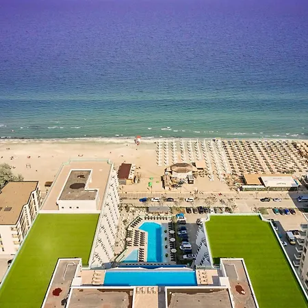 Yuma - Infinity Pool &