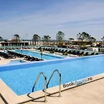Apartment Yuma In Infinity Pool & Navodari
