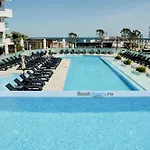 Апартаменты Yuma In Infinity Pool &