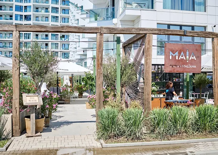 Διαμέρισμα Yuma - Jacuzzi & Sauna Infinity Năvodari